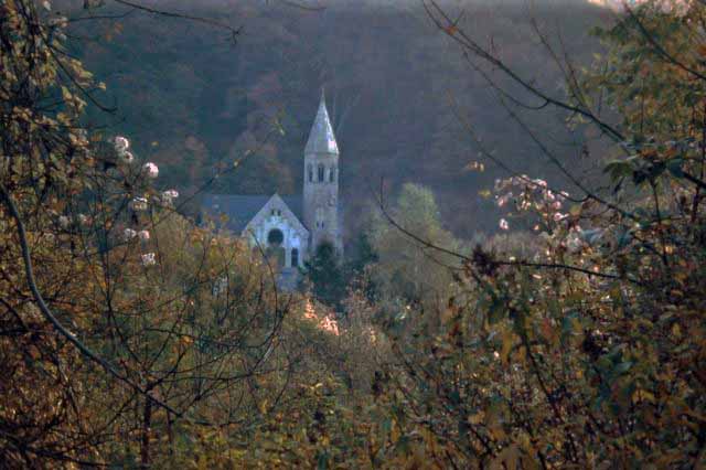 a nestled church northwest of Wiesbaden